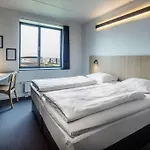 Hotel Airport *