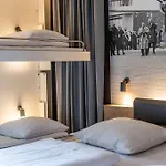 Hotel Airport *