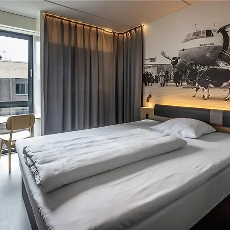 Airport Hotell